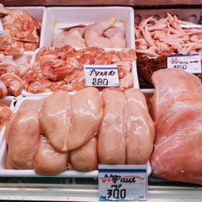 Минфин оценил идею введения налога на мясо в России