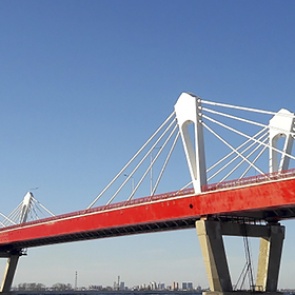 Мост через Амур между Россией и Китаем достроили