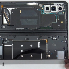 Смартфон Samsung за 170 тысяч рублей оказался неремонтопригодным