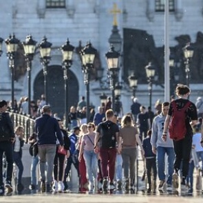 Россиян ознакомили с вступившими в силу с 1 сентября изменениями в законах