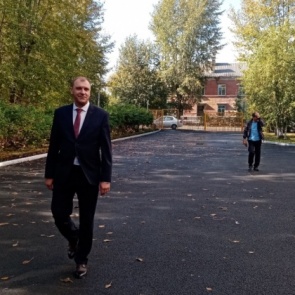 Глава Ачинска использовал обеденный перерыв для участия в выборах