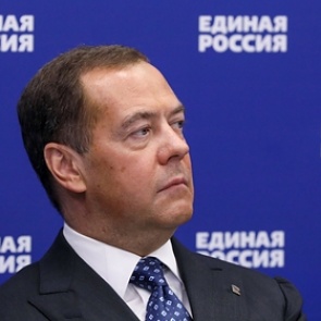 Дмитрий Медведев отсутствовал в штабе «Единой России» из-за болезни