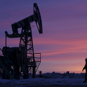 В России продлили временные правила работы вахтовиков