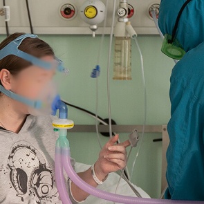 В Роспотребнадзоре допустили вероятность многократного инфицирования COVID-19