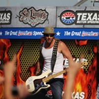 Басиста 3 Doors Down обвинили в убийстве по неосторожности