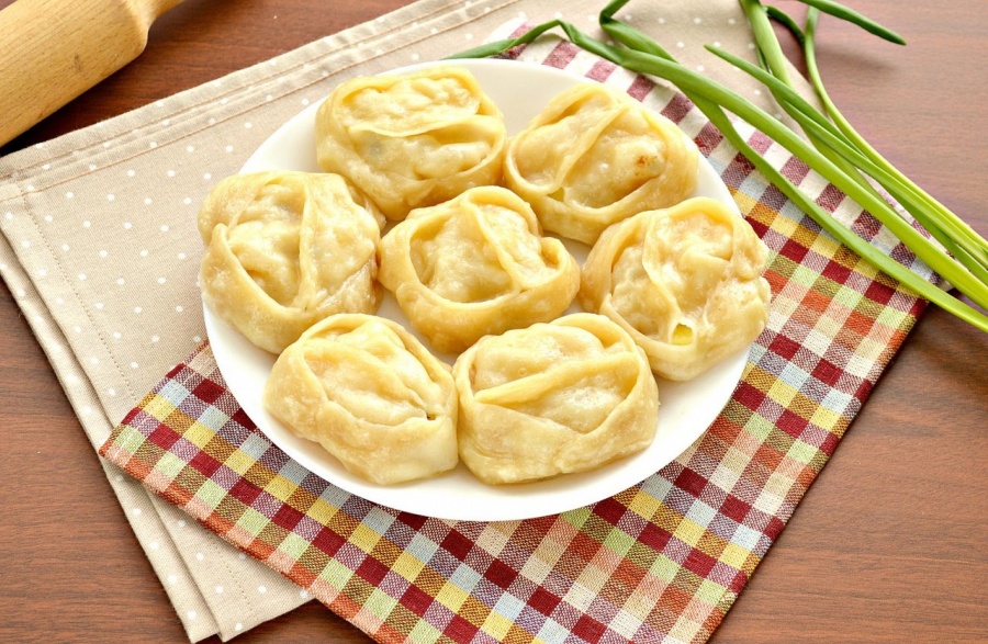 Постные манты с картошкой и кабачком