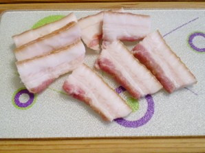 Картошка с салом и чесноком в духовке