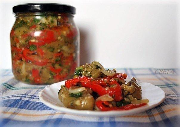 Салат из баклажан (маринованный)