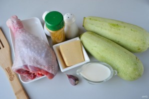 Кабачки, фаршированные индейкой