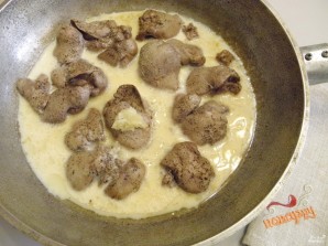 Печенка под соусом