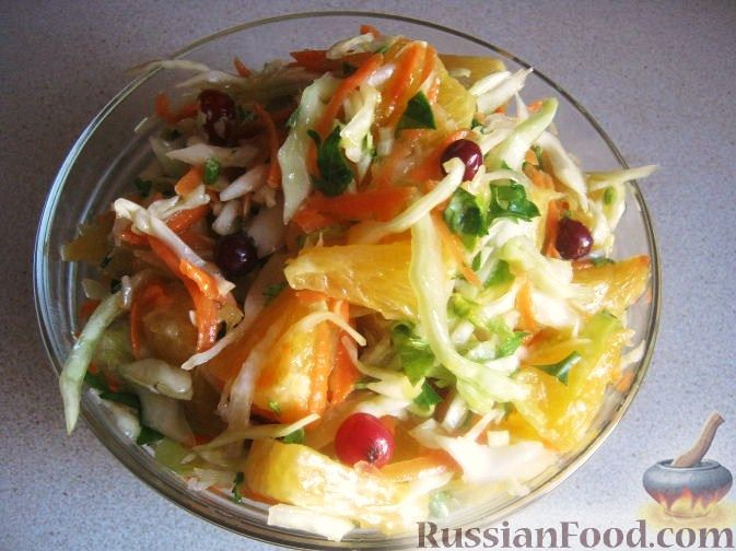 Салат "Великолепный" из белокочанной капусты