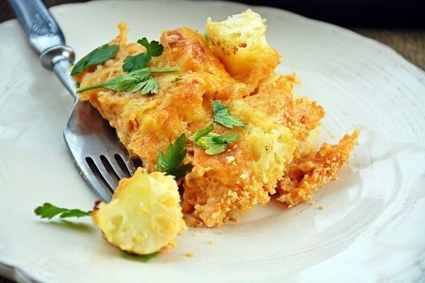 Запеченная цветная капуста со сливочным соусом