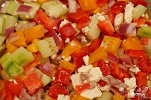 Средиземноморский салат с перцем