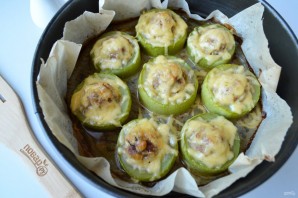 Кабачки, фаршированные индейкой