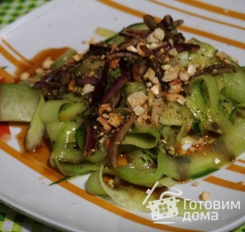 Вьетнамский огуречный салат