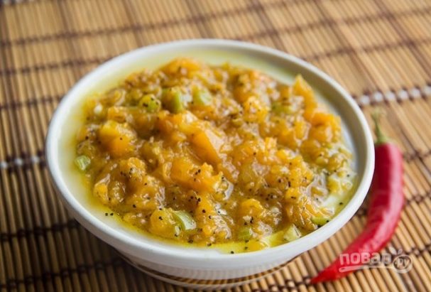 Тушеная в сковороде тыква