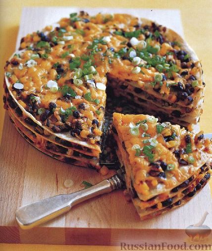 Пирог с фасолью и кукурузой