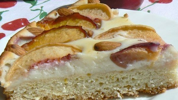 Персиковый пирог с маскарпоне